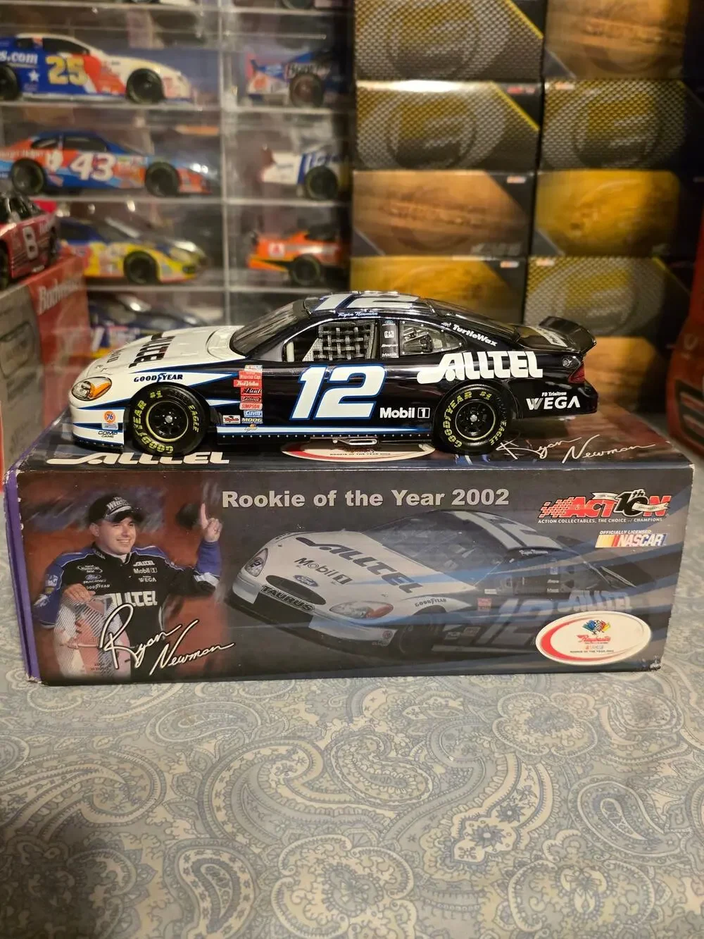 Ryan Newman #12 Alltel Rookie of the Year 2002 Taurus — 1:24 Action